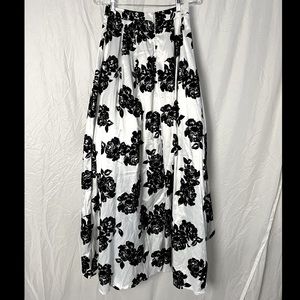 New Black and white highlow skirt with tulle and floral velvet details